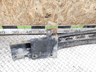 Усилитель бампера переднего Volkswagen Bora 1997-2005