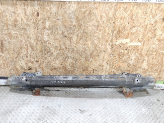 Усилитель бампера переднего Volkswagen Bora 1997-2005