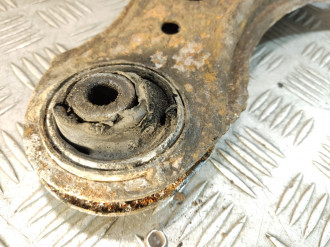 Рычаг передний левый нижний Volkswagen Bora 1997-2005