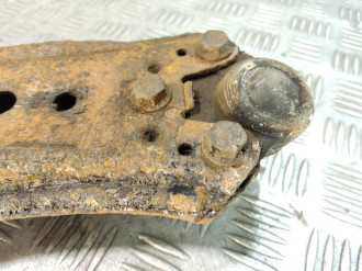 Рычаг передний левый нижний Volkswagen Bora 1997-2005