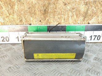 Подушка безопасности в торпедо Volkswagen Bora 1997-2005