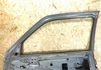 Дверь передняя правая Volkswagen Golf 3