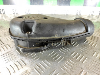 Воздуховод Volkswagen Golf 3