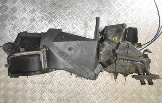 Корпус отопителя Volkswagen Golf 3