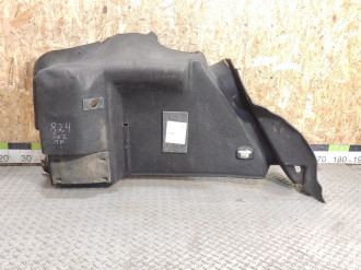 Обшивка багажника правая Volkswagen Bora 1997-2005