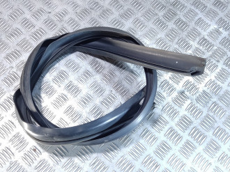 Уплотнитель Volkswagen Bora 1997-2005