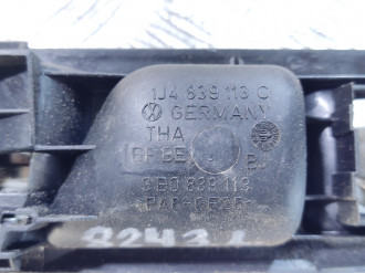 Ручка двери внутренняя задняя левая Volkswagen Bora 1997-2005