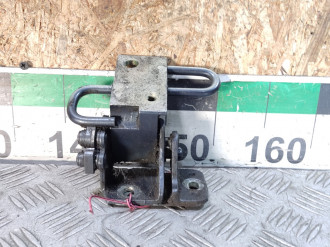 Петля двери задней правой нижняя Volkswagen Bora 1997-2005