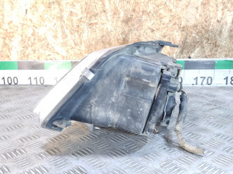 Фара правая Volkswagen Bora 1997-2005