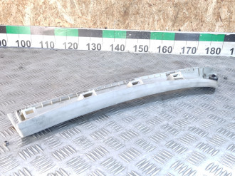 Обшивка стойки правая Volkswagen Bora 1997-2005