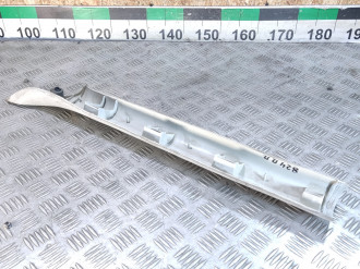 Обшивка стойки правая Volkswagen Bora 1997-2005