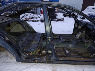 Порог со стойкой правой Volkswagen Bora 1997-2005