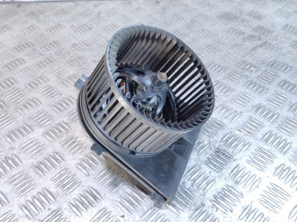 Моторчик отопителя Volkswagen Bora 1997-2005