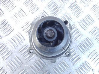 Насос водяной помпа Volkswagen Bora 1997-2005