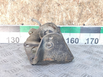 Кронштейн задней балки Volkswagen Bora 1997-2005