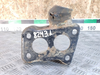 Кронштейн задней балки Volkswagen Bora 1997-2005