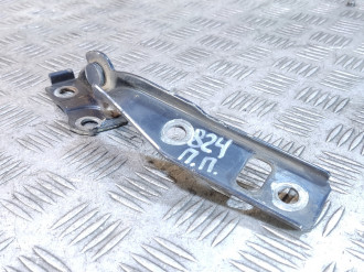 Петля капота правая Volkswagen Bora 1997-2005