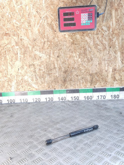 Амортизатор двери багажника Volkswagen Bora 1997-2005