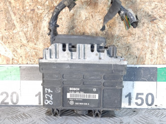 Блок управления двигателем Volkswagen Golf 3