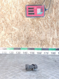 Фланец системы охлаждения Volkswagen Bora 1997-2005