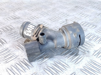 Фланец системы охлаждения Volkswagen Bora 1997-2005