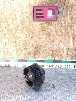 Моторчик отопителя Volkswagen Golf 3