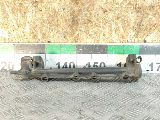 Рейка топливная рампа Volkswagen Bora 1997-2005