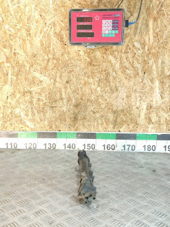 Рейка топливная рампа Volkswagen Bora 1997-2005