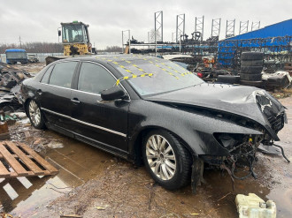 В разборе Volkswagen Phaeton 2002-2016
