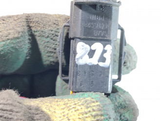 Датчик температуры воздуха Volkswagen Bora 1997-2005