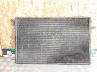 Радиатор кондиционера Volkswagen Phaeton 2002-2016