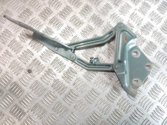 Петля капота левая Volkswagen Touareg 2002 2010