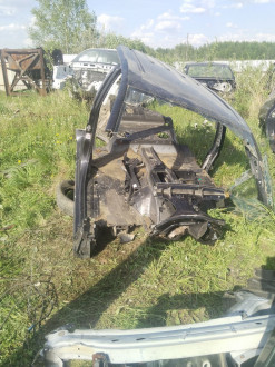 Порог со стойкой правой Volkswagen Touareg 2002 2010