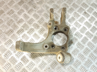 Кулак задний левый Volkswagen Phaeton 2002-2016