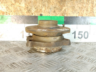 Ступица передняя Volkswagen Phaeton 2002-2016