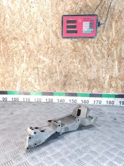 Кронштейн генератора Volkswagen Bora 1997-2005