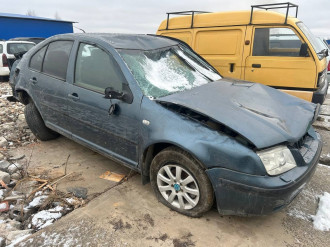 В разборе Volkswagen Bora 1997-2005