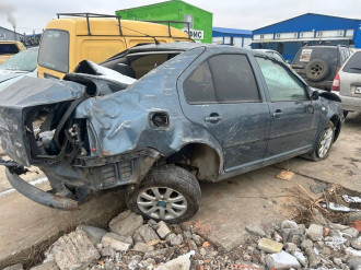 В разборе Volkswagen Bora 1997-2005
