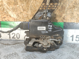 Замок двери передней левой Volkswagen Touareg 2002 2010