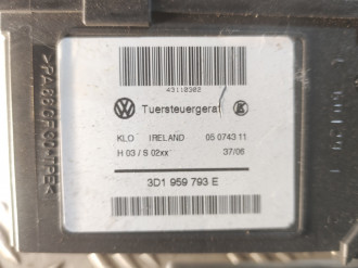 Моторчик стеклоподъемника левый передний Volkswagen Touareg 2002 2010