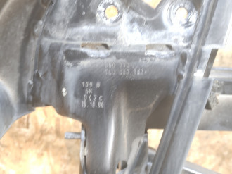 Рамка двери Volkswagen Touareg 2002 2010