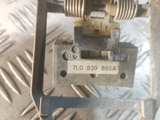 Кронштейн ручки задней левой Volkswagen Touareg 2002 2010