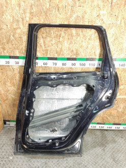 Дверь задняя правая Volkswagen Touareg 2010 2018