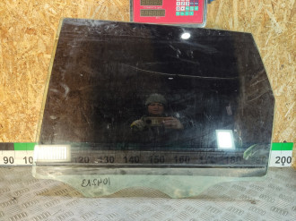 Стекло двери задней левой Volkswagen Touareg 2010 2018