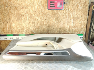 Обшивка двери передней правой Volkswagen Touareg 2010 2018