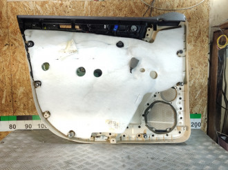 Обшивка двери передней правой Volkswagen Touareg 2010 2018