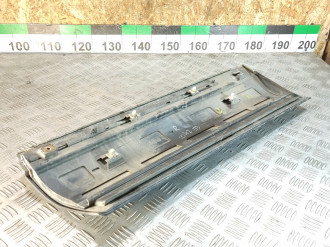 Молдинг двери задней правой Volkswagen Touareg 2010 2018