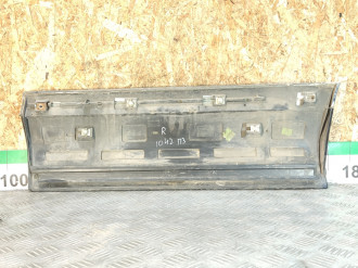 Молдинг двери задней правой Volkswagen Touareg 2010 2018