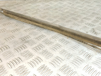 Молдинг стекла двери левой задней Volkswagen Touareg 2010 2018