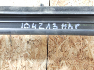 Уплотнитель стекла двери зад. левый Volkswagen Touareg 2010 2018